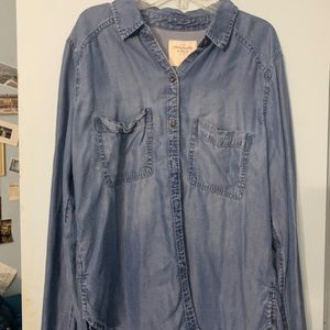 Abercrombie & Fitch Button Down Shirt Size M